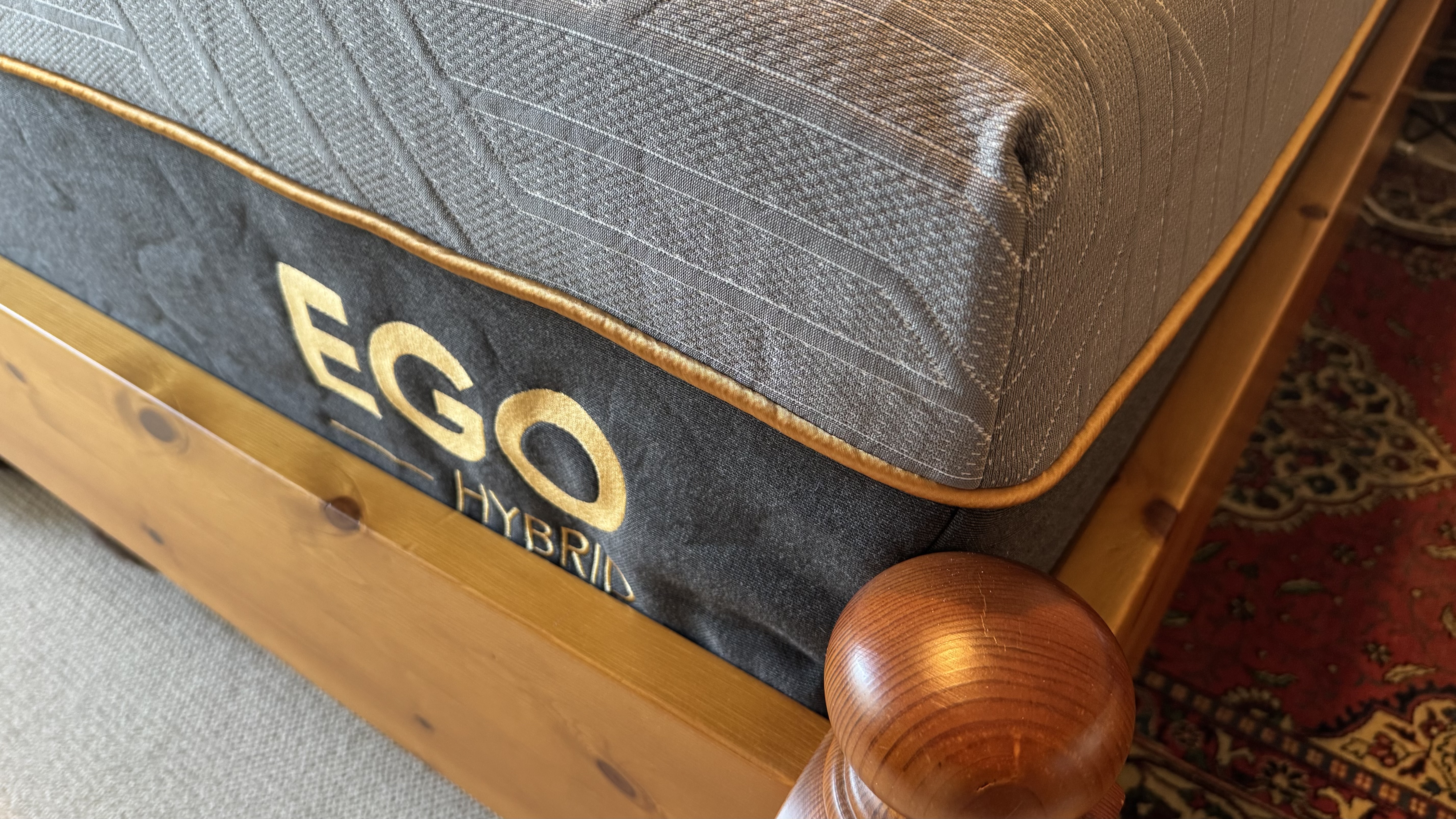 A corner of the EGOHOME Hybrid mattress