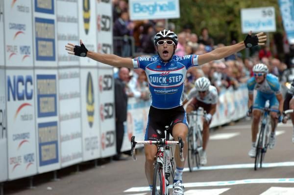 Oh yes! Dario Cataldo (Quick Step) wins it easily