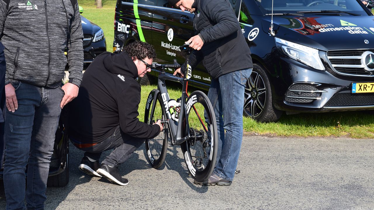 Edvald Boasson Hagen's bike was dropped minutes ahead of the race start and it needed another final check by team mechanics