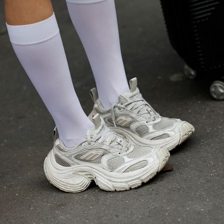 platform sneaker street style