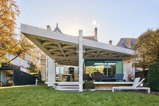Concrete Gazebo by Adrian James Architects