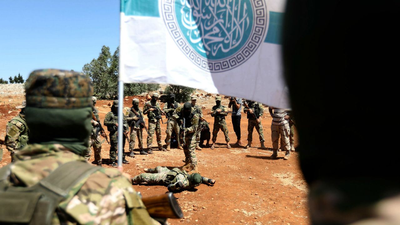 wd-hayat_tahrir_al-sham_-_omar_haj_kadourafpgetty_images.jpg