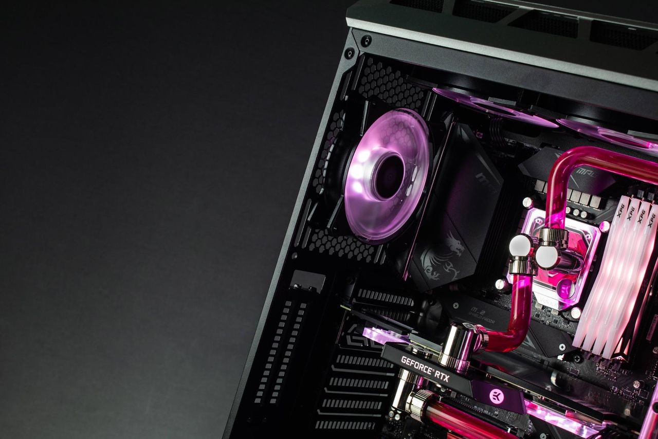 Custom Loop With Hard Tubing