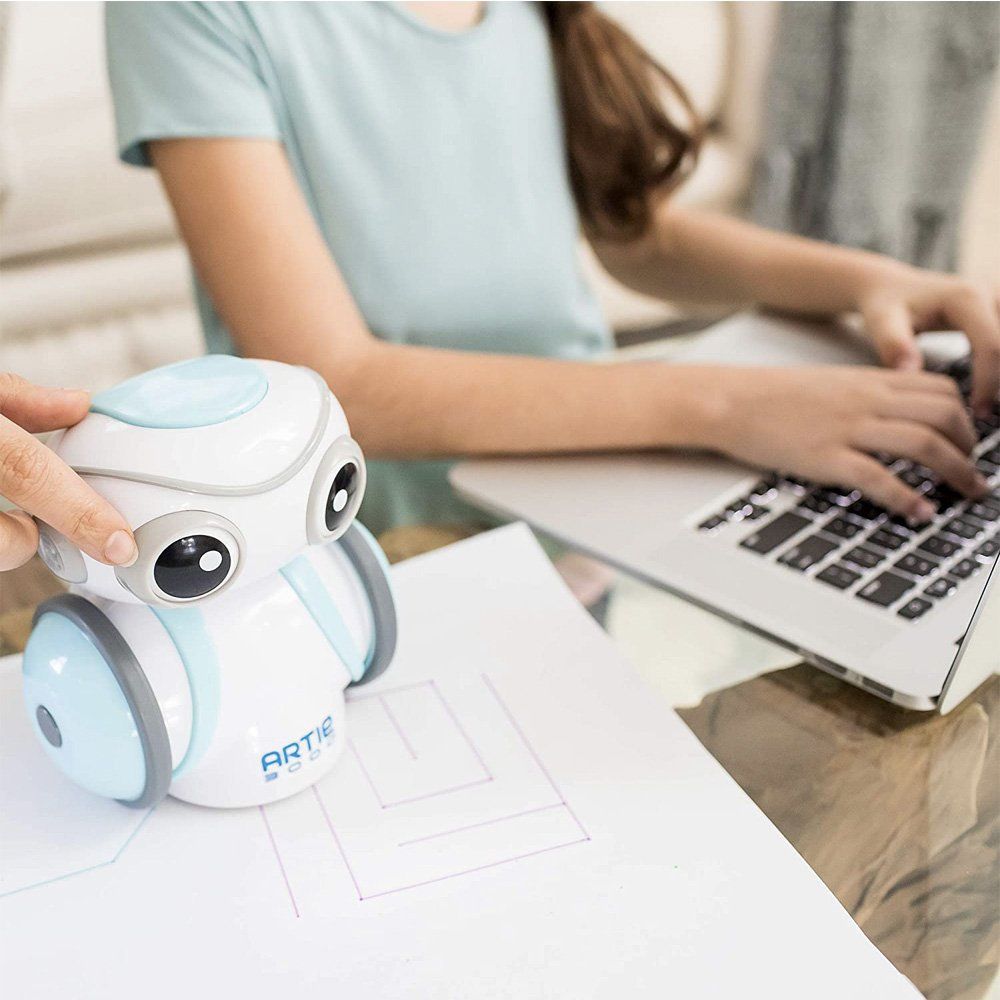 Learn to code with Artie 3000 The Coding Robot on sale for $43