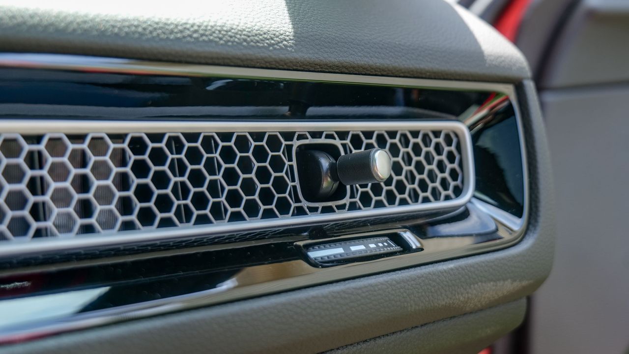 2025 Honda Civic Sport Hatchback Hybrid test drive.