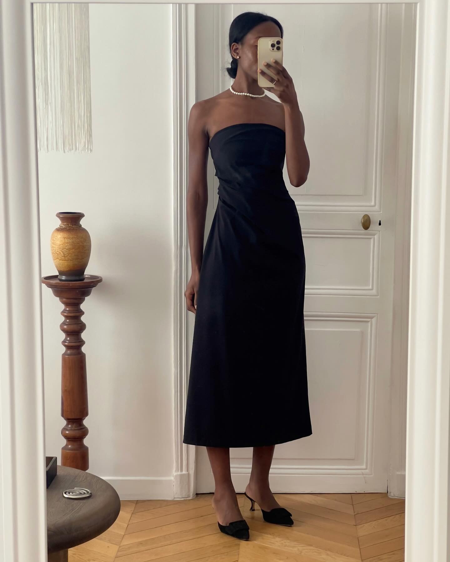 Sylvie Mus wearing all black.