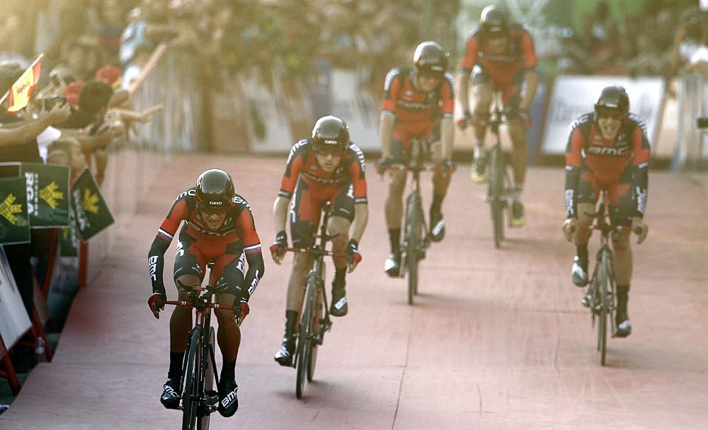 BMC blasted through a second quicker than Tinkoff to take the lead