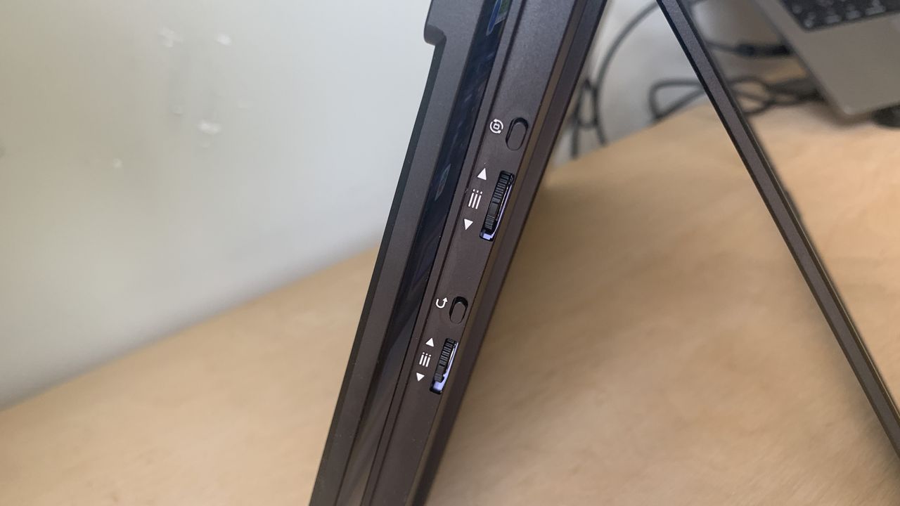 Uperfect Delta Max Touch