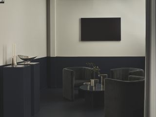 Seating and display tables inside Georg Jensen Silver Gallery, London