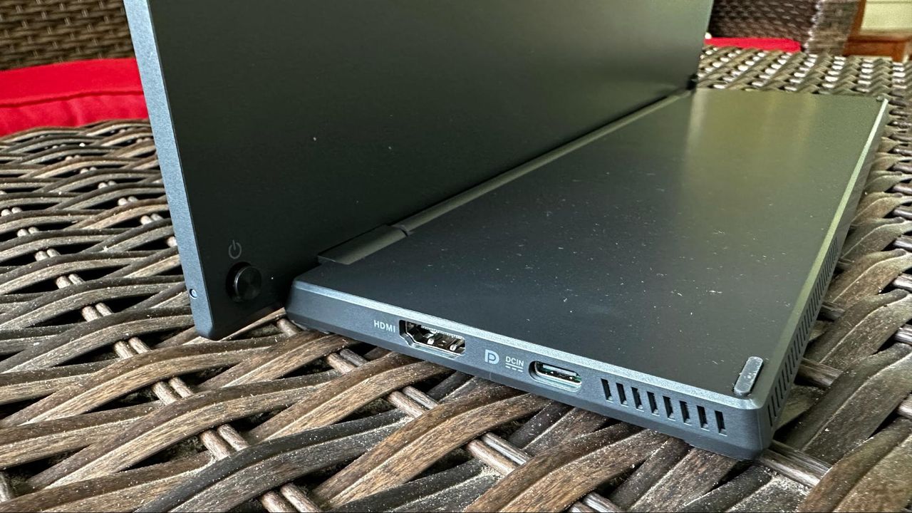 Asus ZenScreen MB16QHG