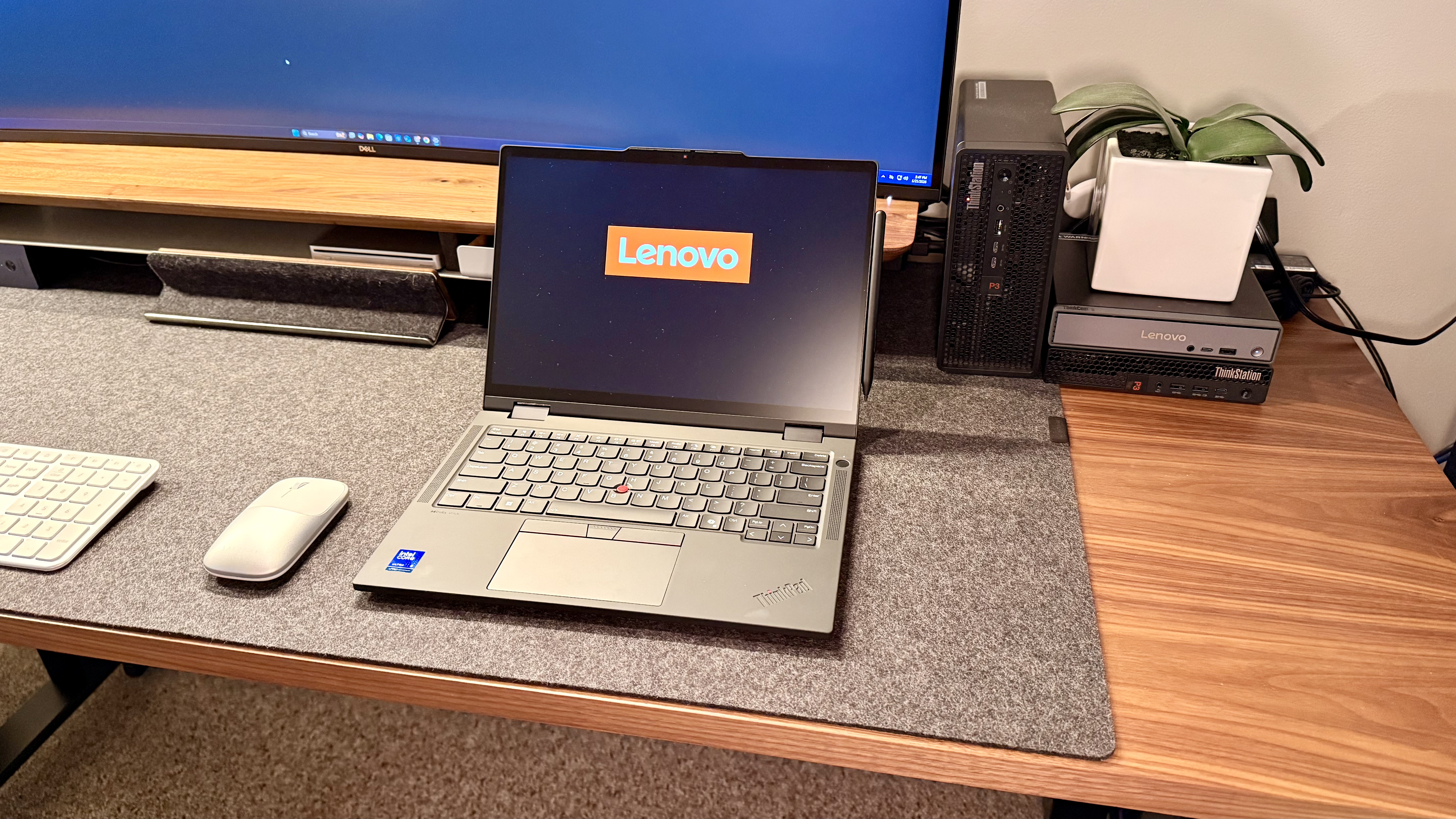 Lenovo | ThinkPad T14s 2-in-1 Gen 1