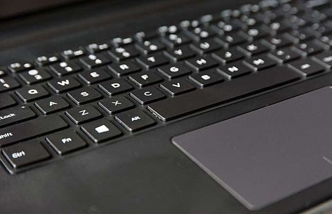 Dell Inspiron 14 3000 Review: Buyer Beware | Laptop Mag