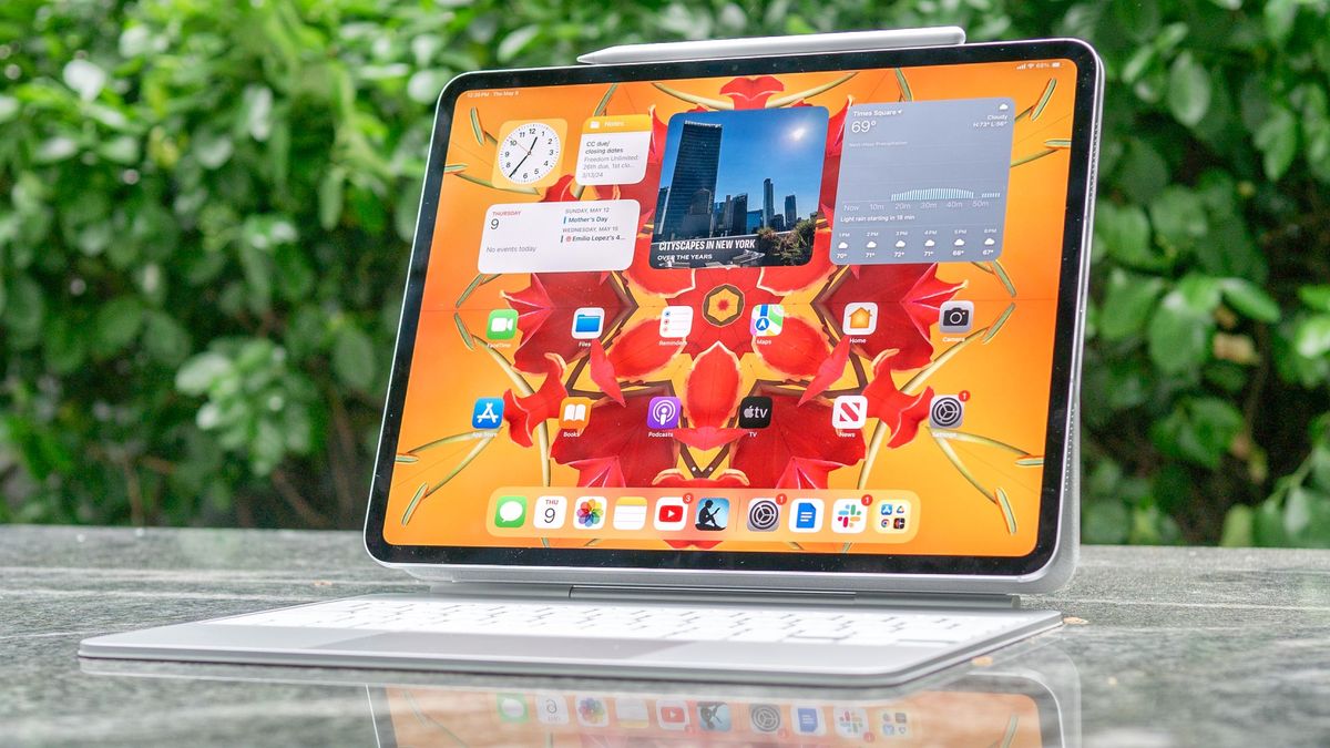 I tried using the iPad Pro 2024 as a laptop for a week — it went exactly as expected