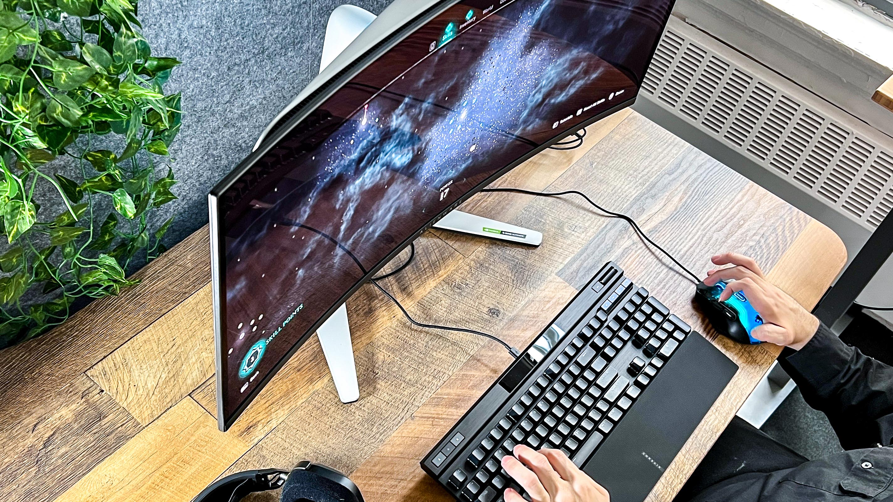 Monitor de jogos QD-OLED curvo Alienware 34 visto de cima