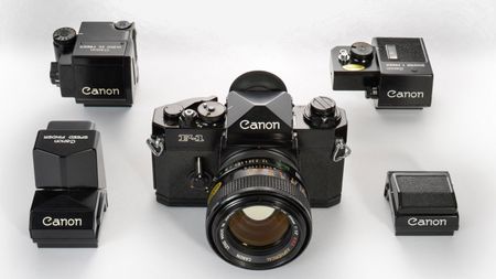 Canon F-1
