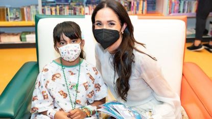 Meghan Markle at Children's Hospital Los Angeles in a spring dress
