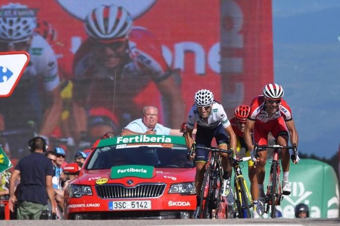 Alejandro Valverde (Movistar), Joaquim Rodr&iacute;guez (Katusha) and Alberto Contador (Tinkoff-Saxo) fight for the bonus seconds on offer