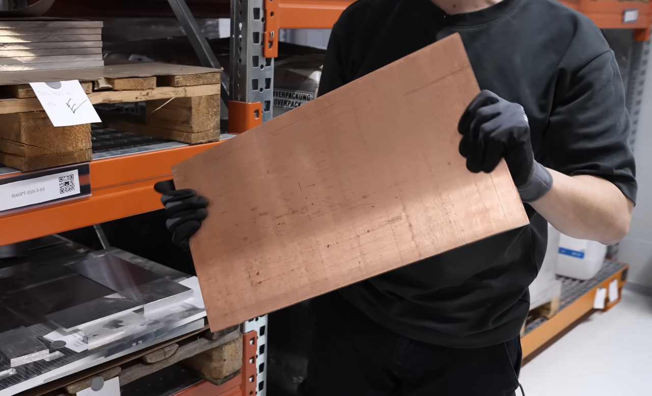 Someone made a copper gaming PC Frankensteined out of an old blowtorch and other assorted parts and is 'just going to let it tarnish over time'