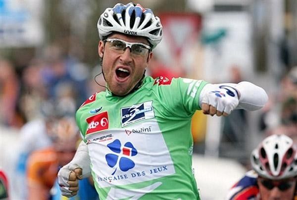 Bernhard Eisel wins a stage