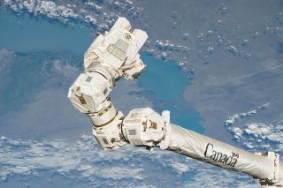 During three spacewalks on Oct. 5, 10 and 18, astronauts will replace an aging Latching End Effector (LEE) at the end of the Canadarm2 robotic arm. The LEE works as the "hand" of Canadarm2 and is used to grapple incoming cargo spacecraft.