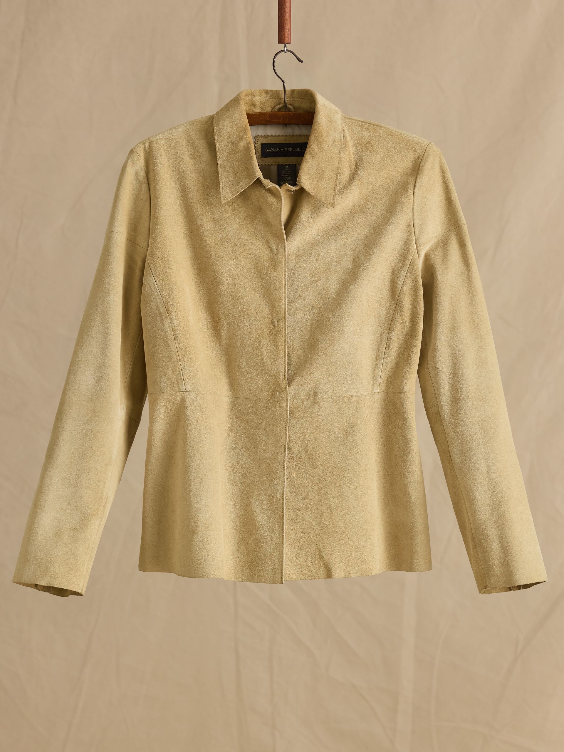 Piece from the Banana Republic vintage drop summer 2026.