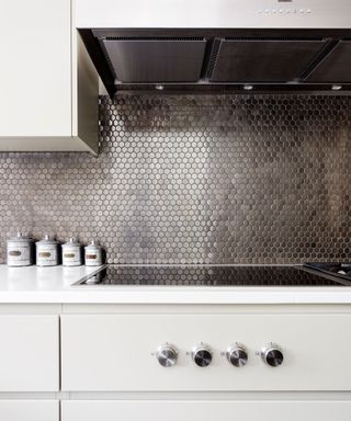 Metal backsplash ideas with mosaic tiles