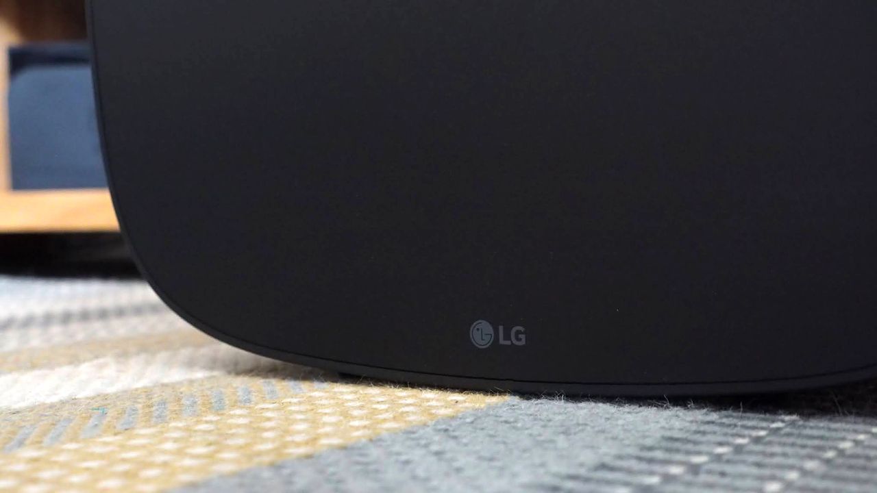LG Sound Suite W7 subwoofer review