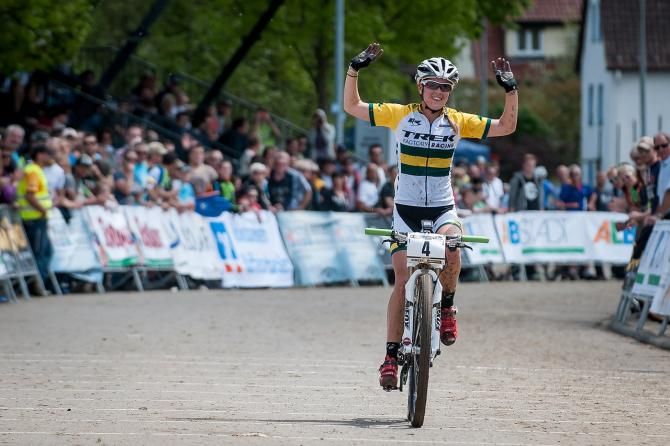 Rebecca Henderson (Trek Factory Racing) wins the U23 women's race in Albstadt