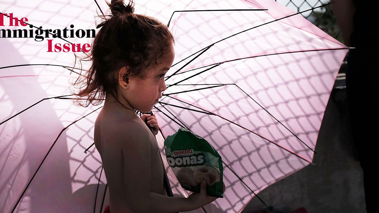 Umbrella, Pink, Human, Organism, Fashion accessory, Child, Black hair, Smile, 