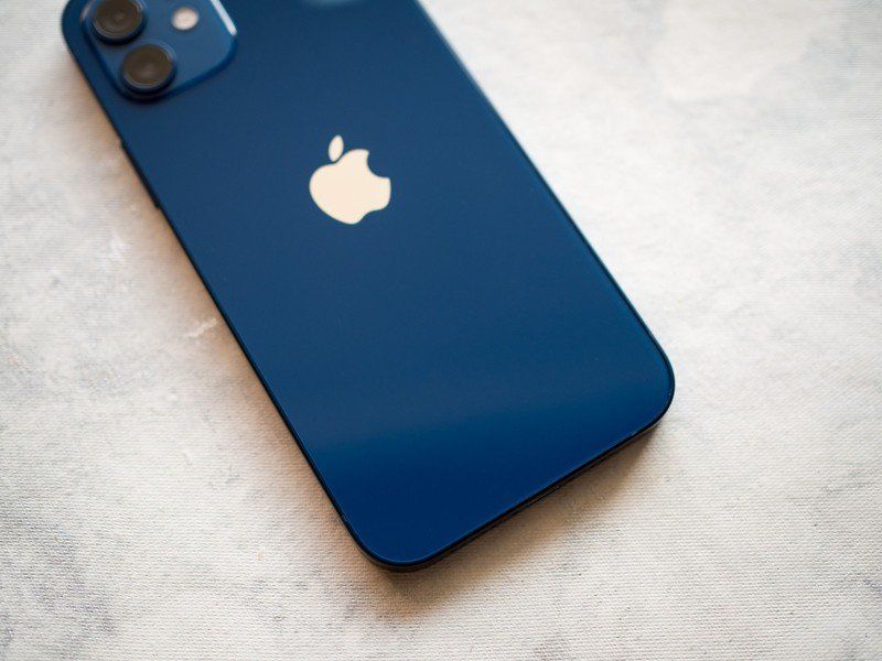 iPhone 12