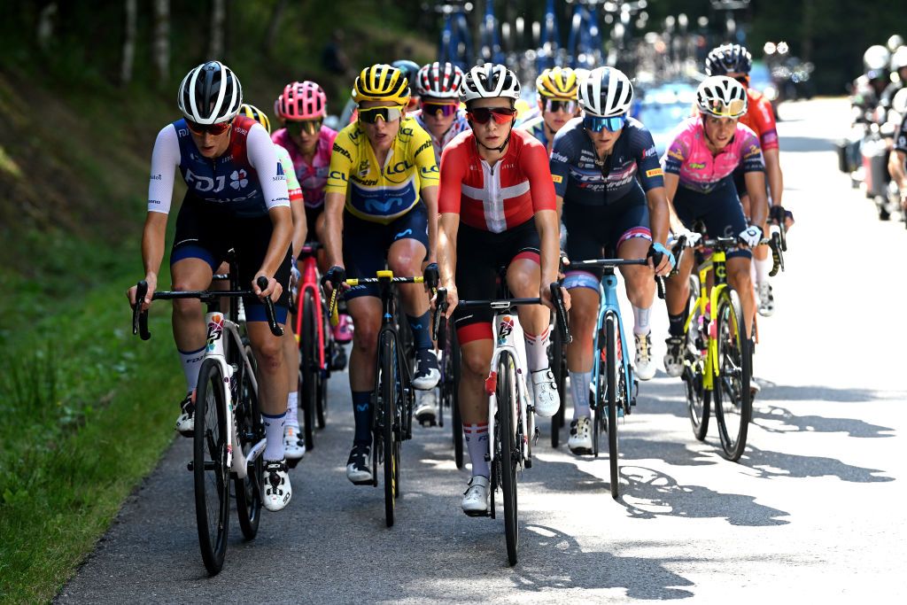 PLANCHE DES BELLES FILLES FRANCE JULY 31 LR Vittoria Guazzini of Italy and Team Fdj Nouvelle Aquitaine Futuroscope Annemiek Van Vleuten of Netherlands and Movistar Team yellow leader jersey Cecilie Uttrup Ludwig of Denmark and Team Fdj Nouvelle Aquitaine Futuroscope and Elisa Longo Borghini of Italy and Team Trek Segafredo compete in the breakaway during the 1st Tour de France Femmes 2022 Stage 8 a 1233km stage from Lure to La Super Planche des Belles Filles TDFF UCIWWT on July 31 2022 in Planche des Belles Filles France Photo by Dario BelingheriGetty Images