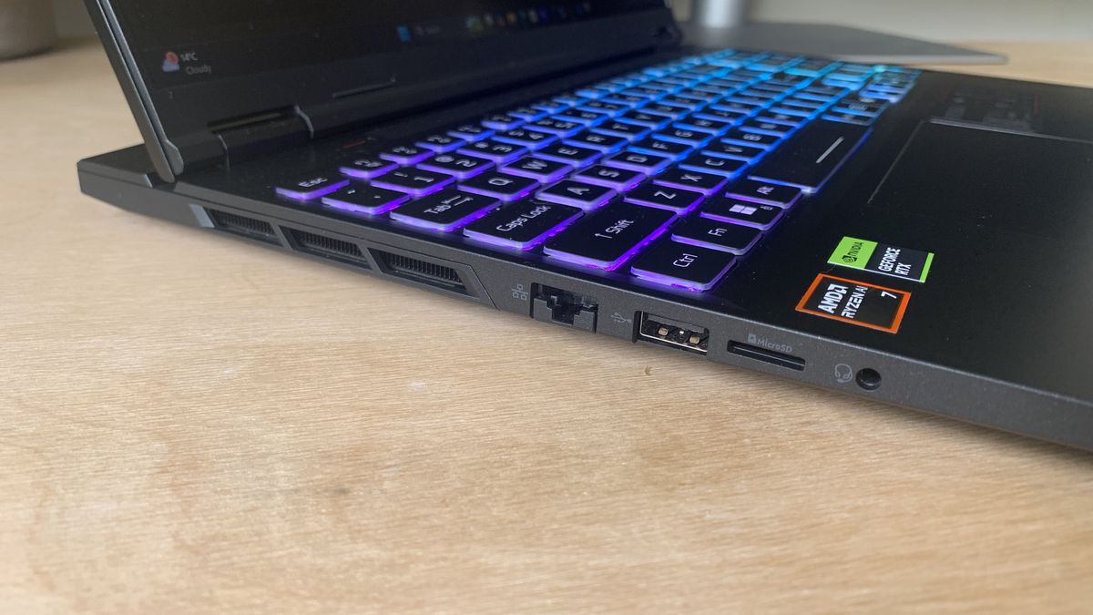 Acer Nitro 16S AI