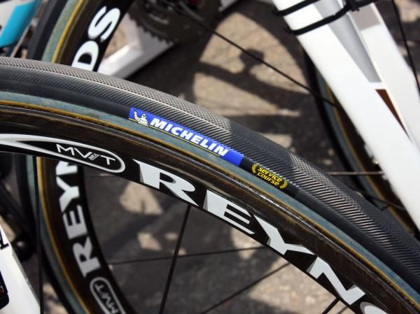 Michelin only offers clincher tires to consumers but ag2r-La Mondiale started out with tubulars today.