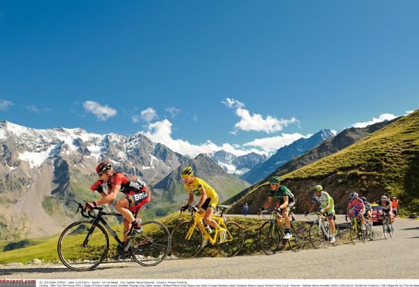 Cadel Evans (BMC) leads the chase behind Andy Schleck at the Tour de France