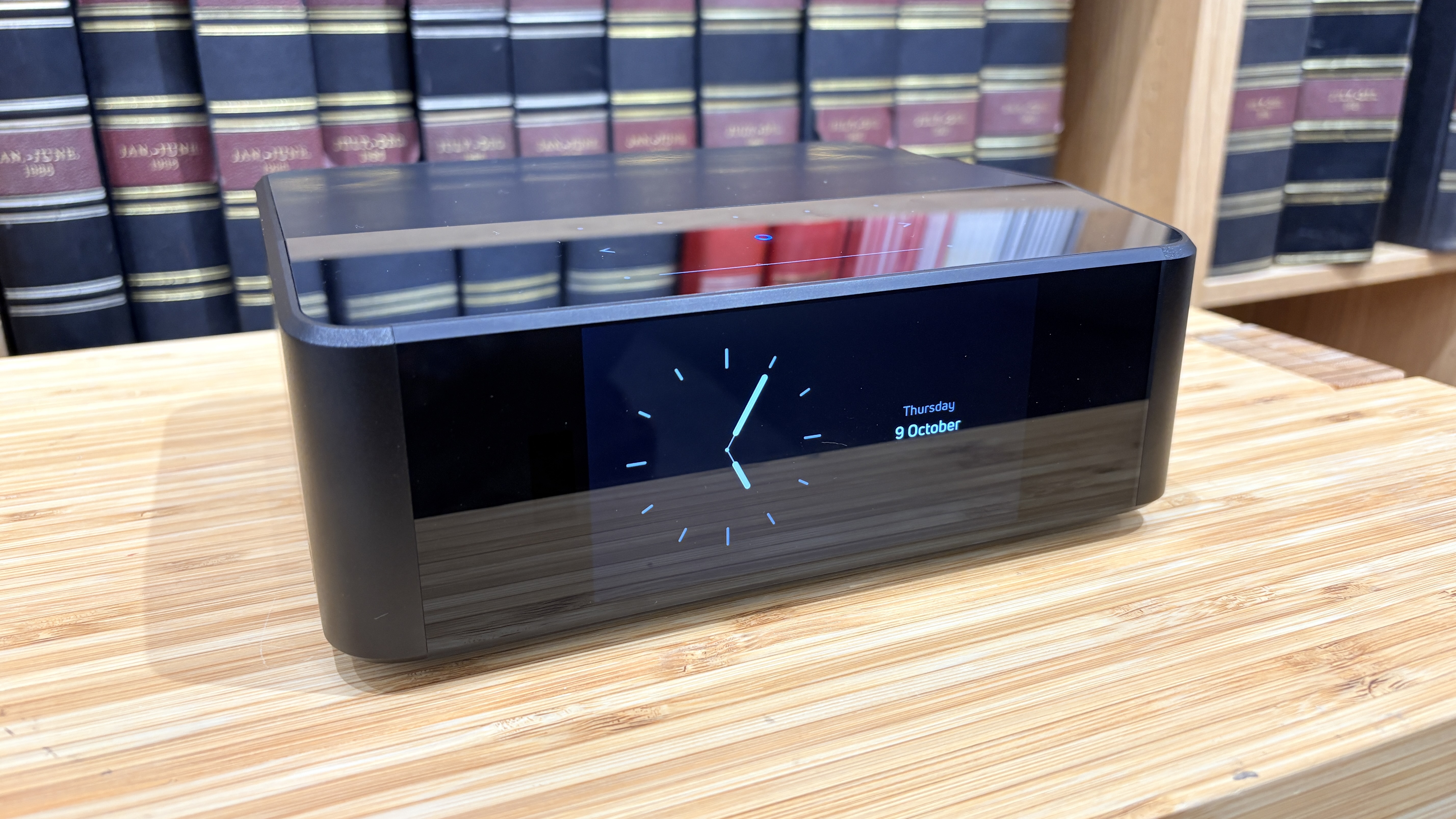 Bluesound Node Icon on wooden rack