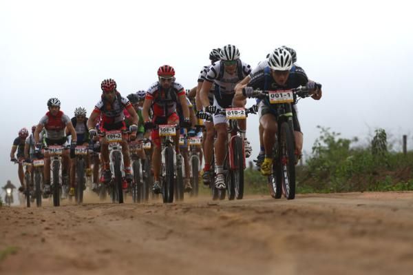 The open men's duos drill it during the second stage.