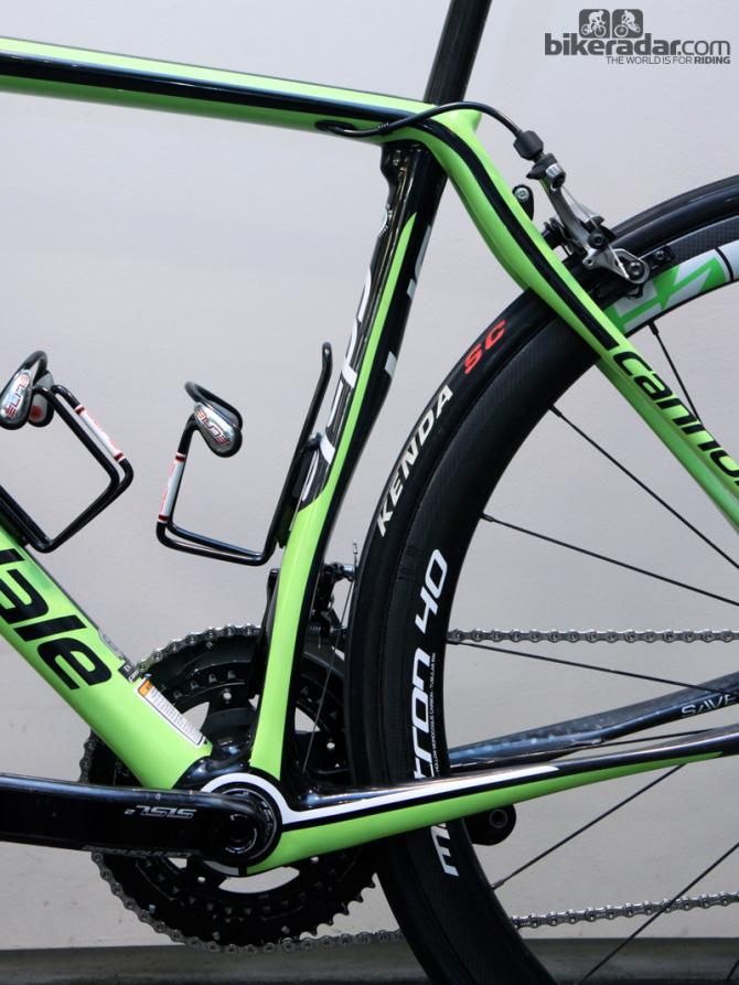 The seat tube isn't cut out like that for aerodynamics. Rather, it makes for a flexier tube and also provides gobs of clearance