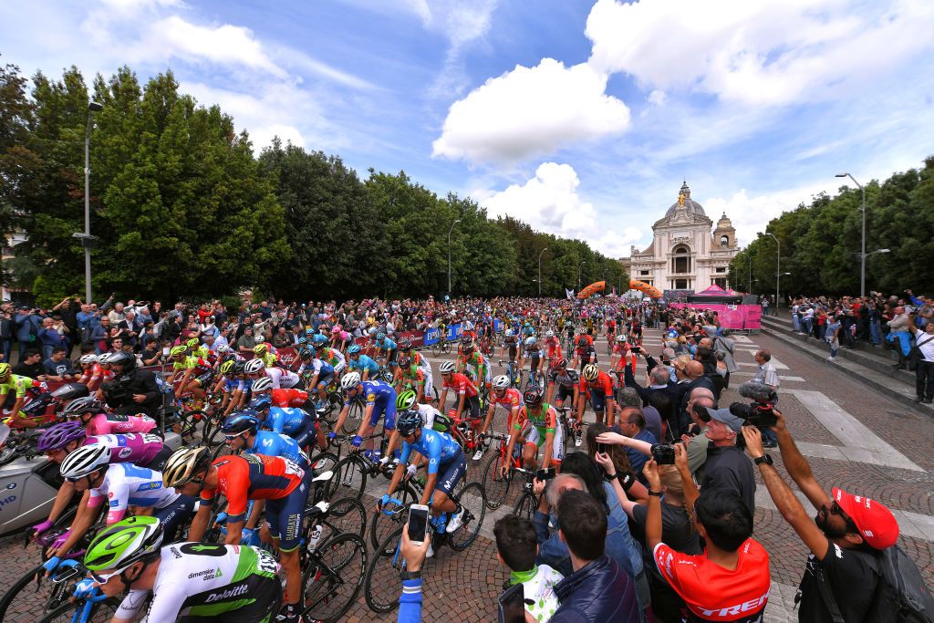 The start of stage 11 of the Giro d'Italia in Assisi