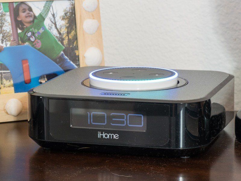 iHome iAVS1