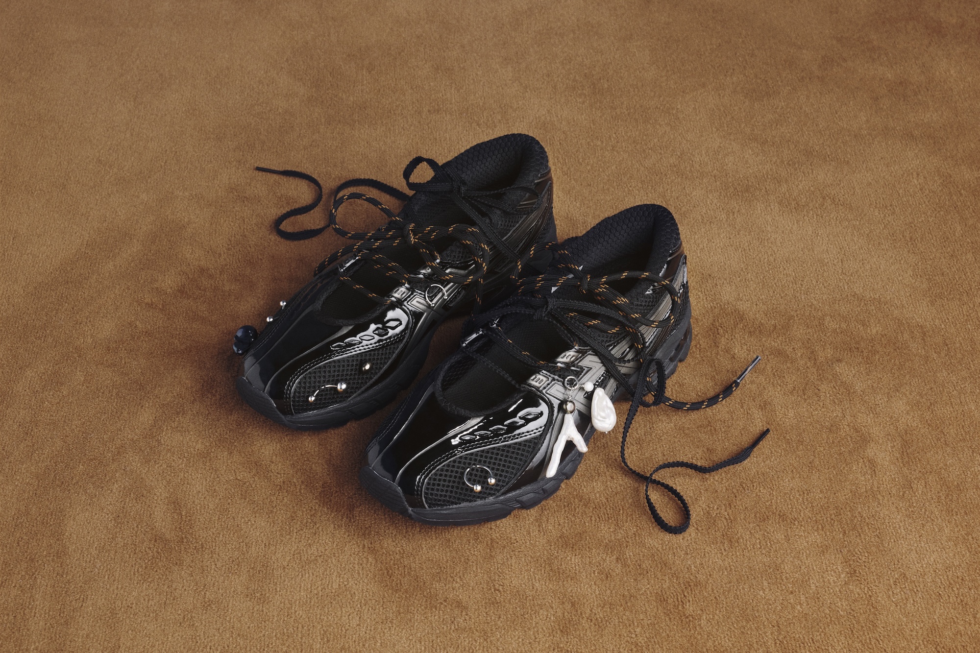 Gohar World Asics Shoe