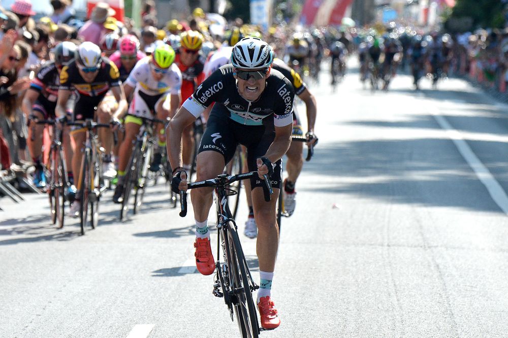 Zdenek Stybar attacks on the final kilometre.
