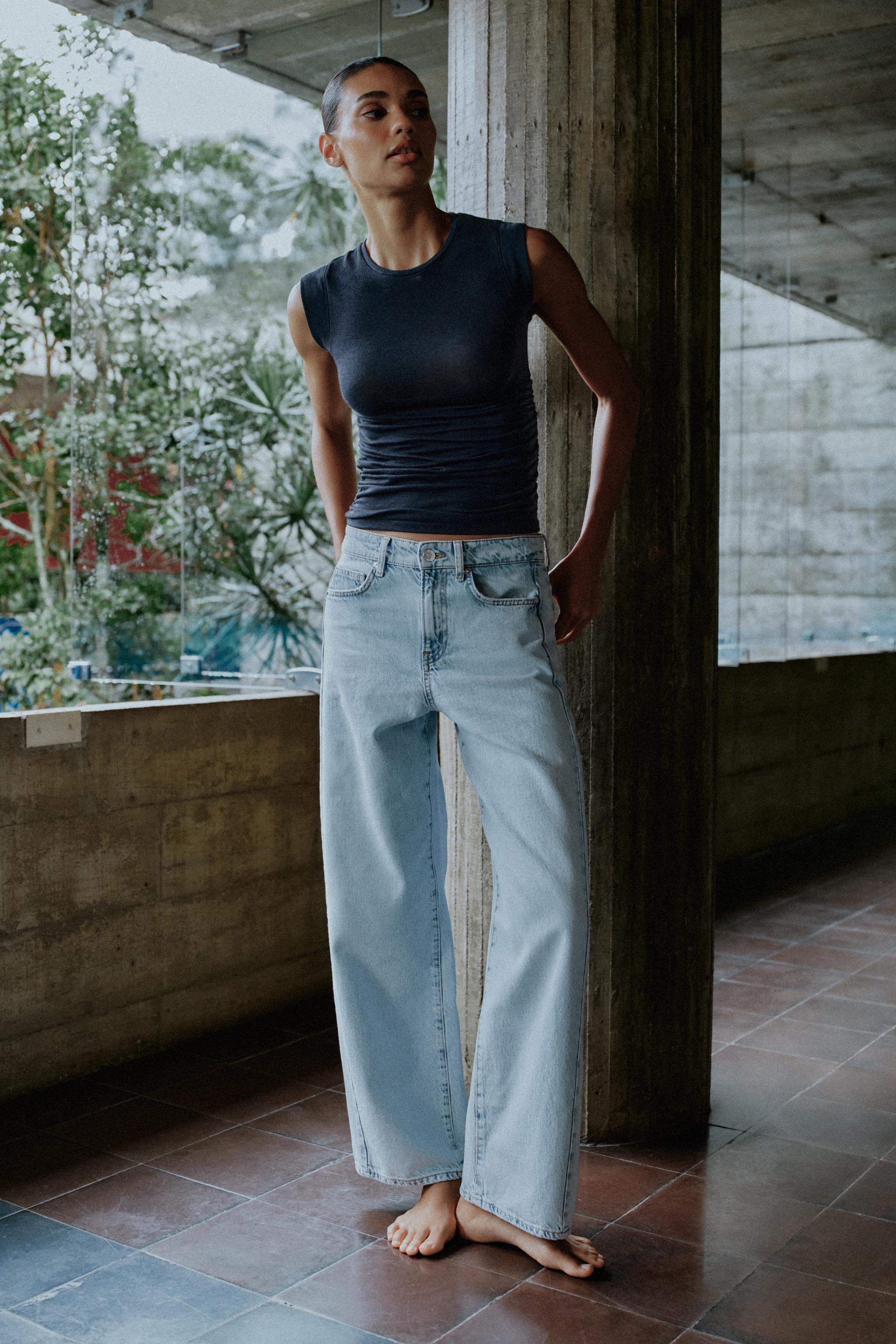 Side Ruched Top