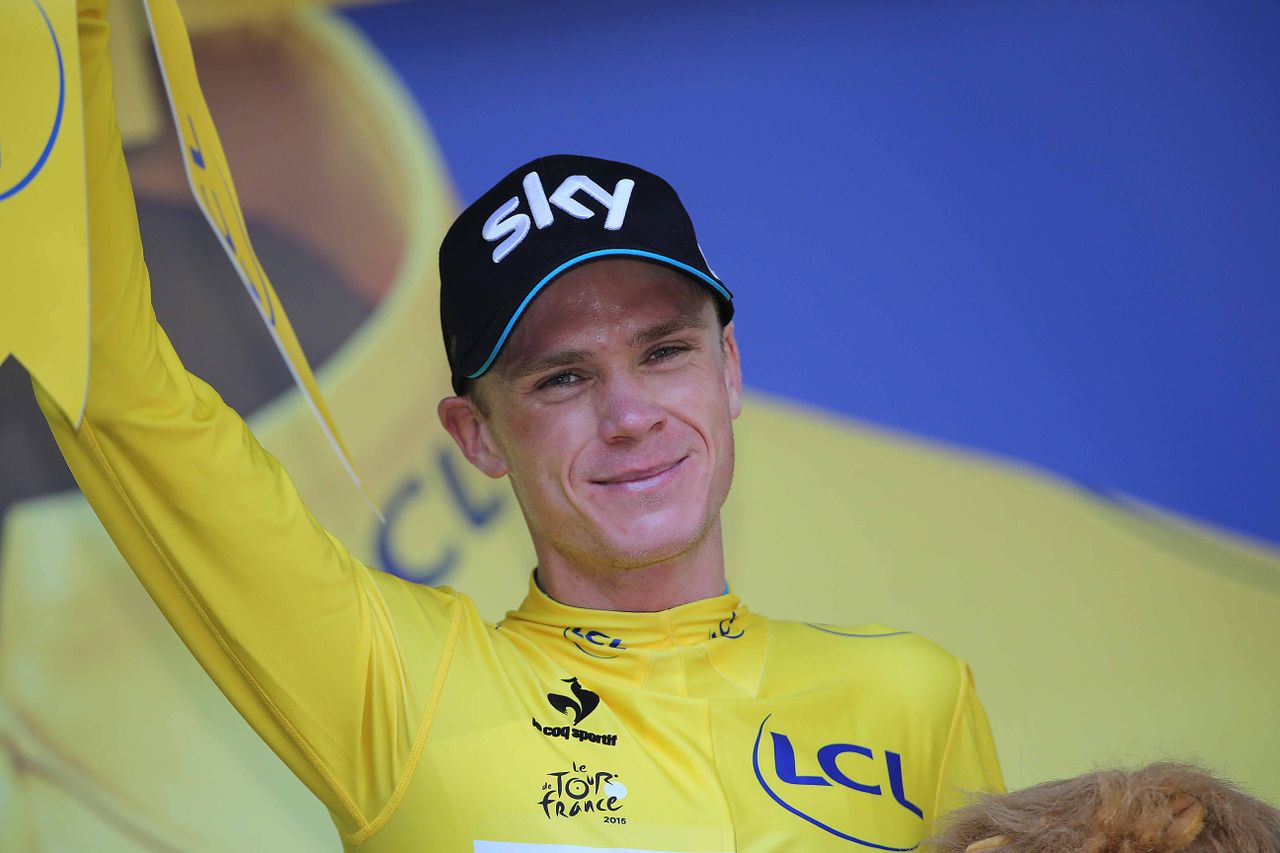 Chris Froome (Sky) in the yellow jersey.