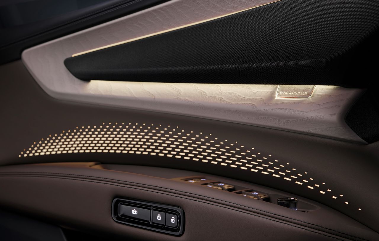 Interior details of the new Audi Q9 SUV