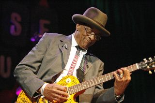 Hubert Sumlin at the House Of Blues, Los Angeles, February 5, 2006.