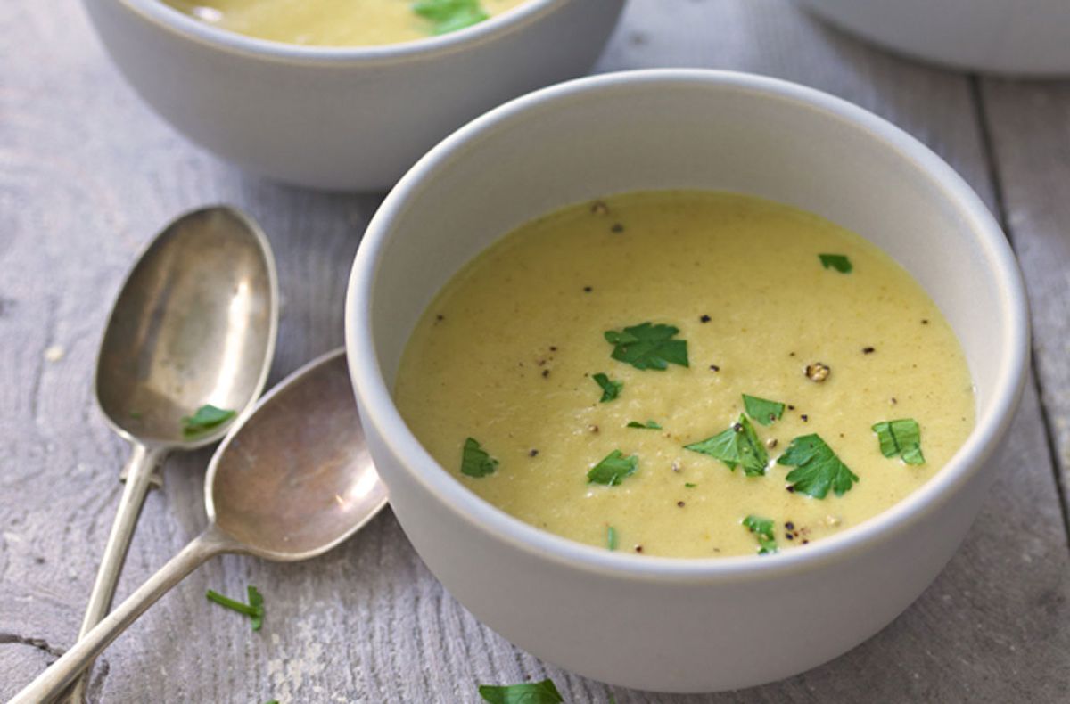 Curried parsnip and apple soup | Dinner Recipes | GoodtoKnow