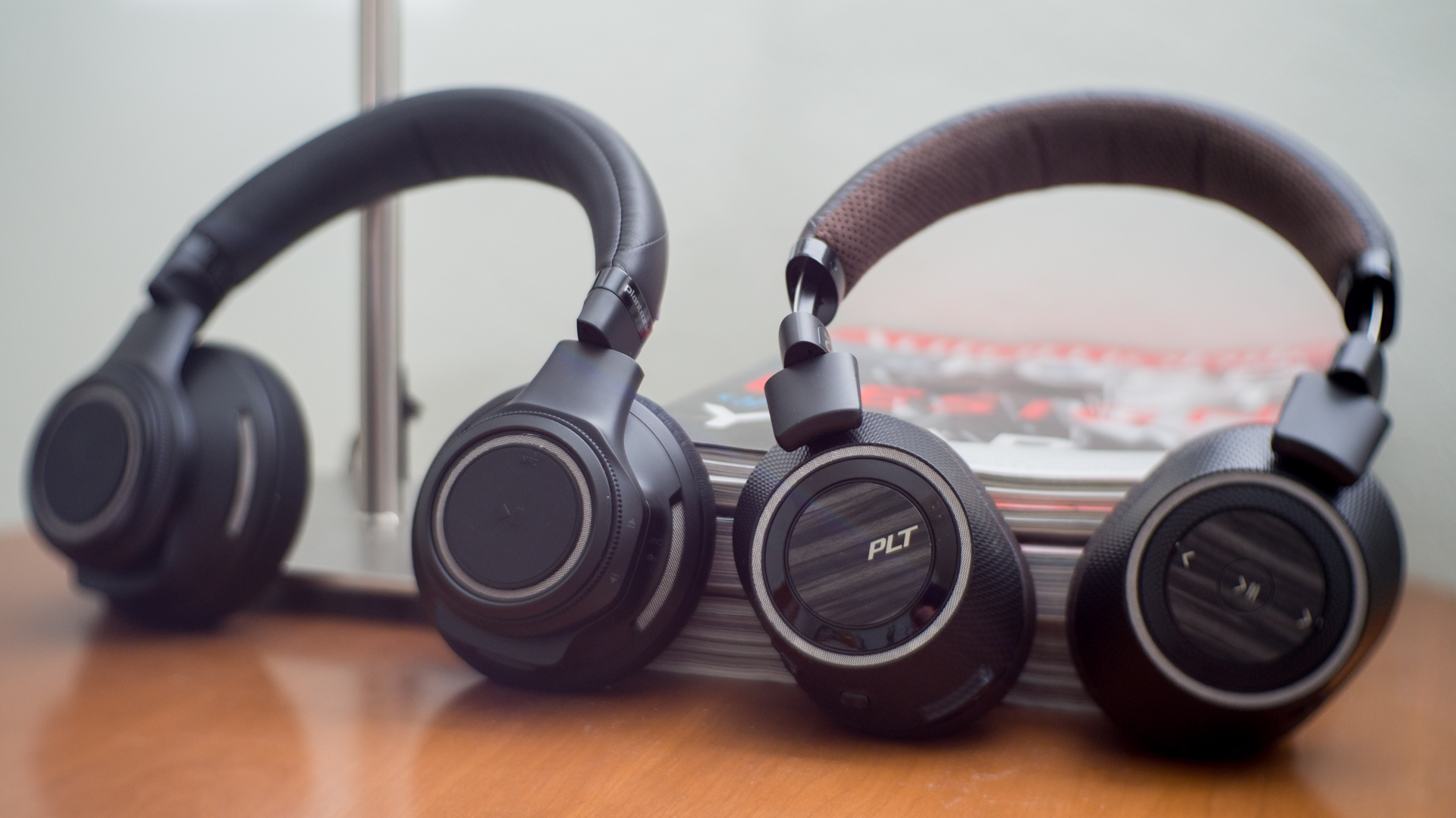 studio quality wireless headphones