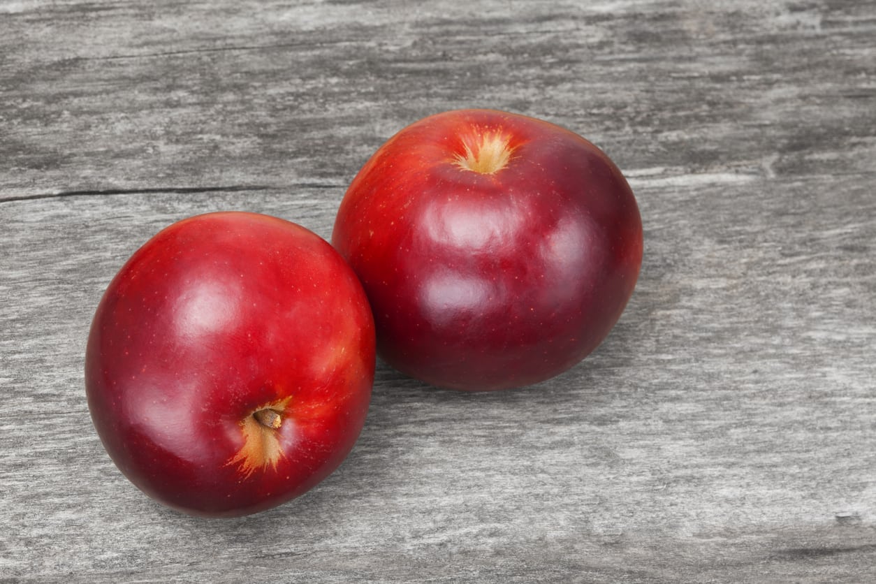 Organic Black Arkansas Apples