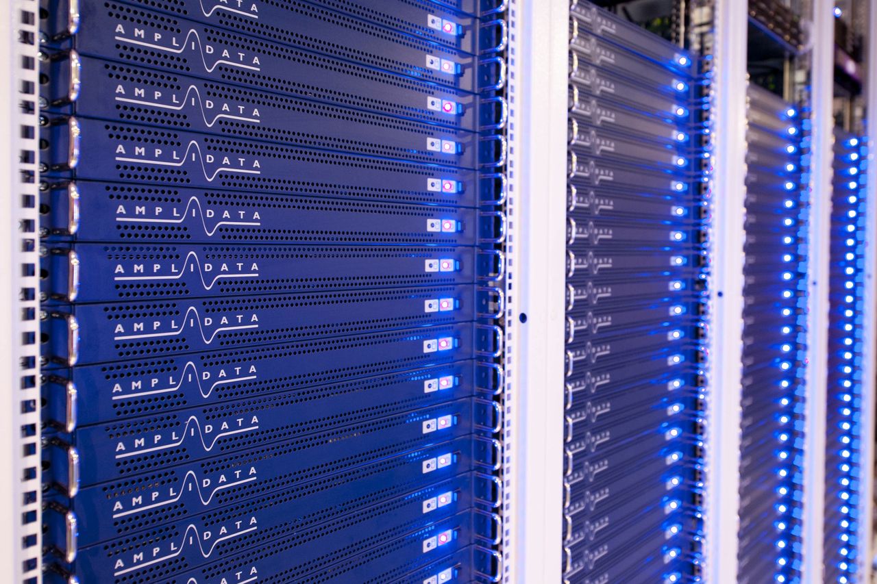 Amplidata equipment