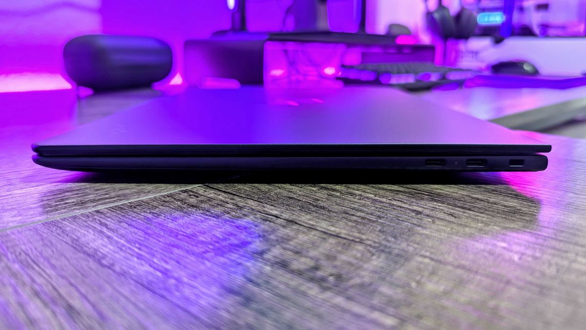 Image of the HP EliteBook Ultra 14 (G1i) laptop.